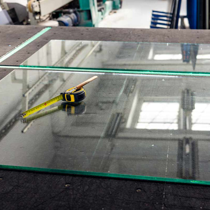 How to Accurately Measure Your Table for the Perfect Glass Replacement