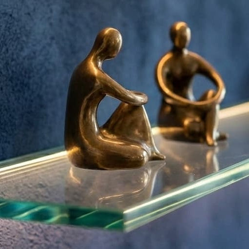 Illuminating Your Home: The Impact of Lighting on Glass Features