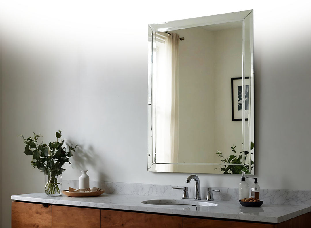 Maximizing Small Spaces: Using Glass to Create an Illusion of Roominess